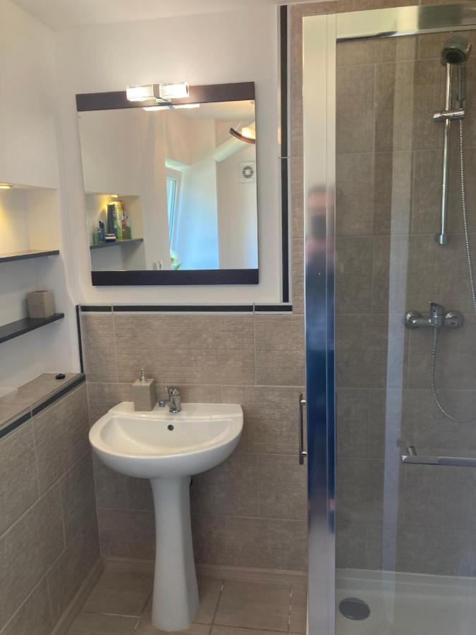 Magnolia Apartment Kruklanki Bagian luar foto